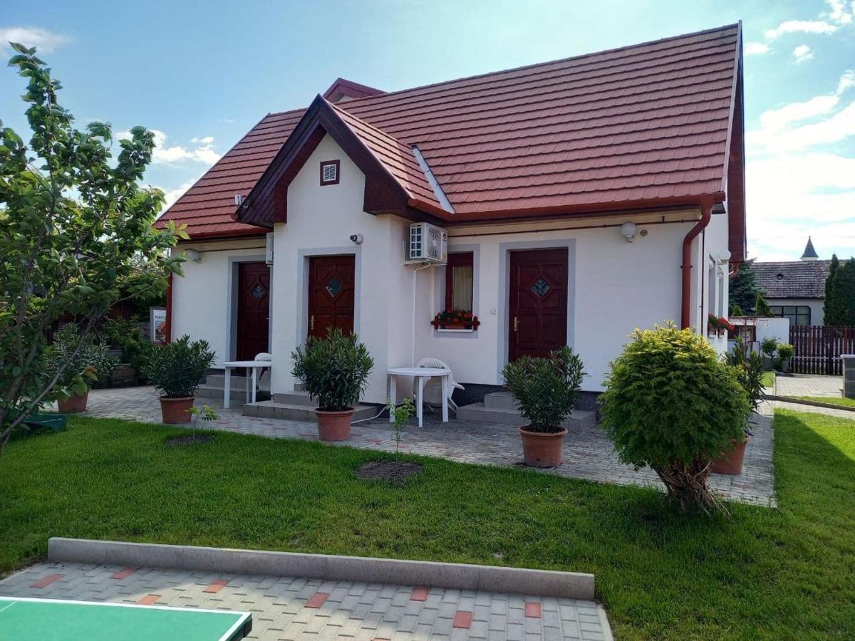 Kertesz Vendeghaz Apartment Hegyko Exterior photo